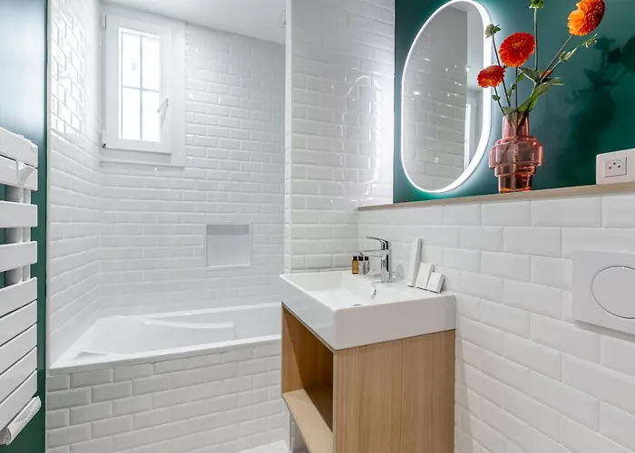 Sweett - Le Montmartre Paris